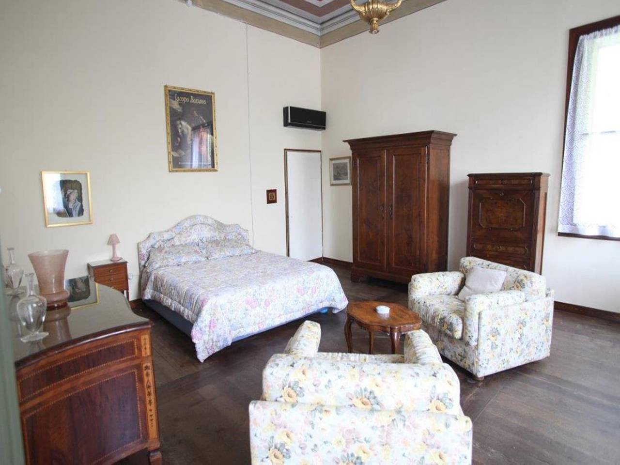 Villa in Venetien nahe Weinbergen in Romano d'Ezzelino, Vicenza Provinz