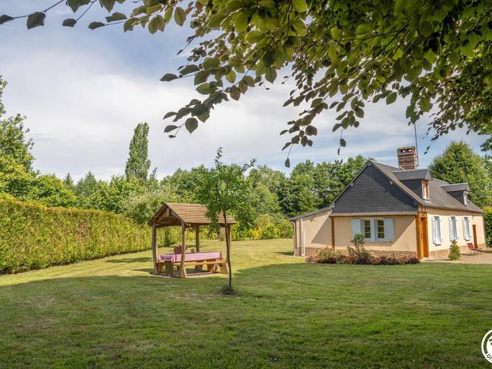 Gîte pour 6 personnes, avec Terrasse et Jardin dans Oise