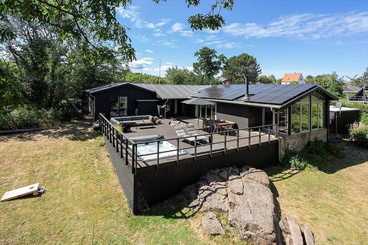 Casa vacanza per 8 persone, con terrazza e idromassaggio nonché giardino - 1