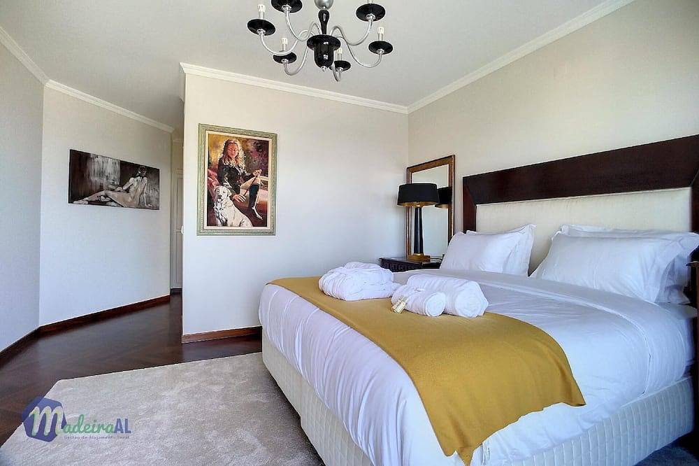 Pearls Beach Villa in Porto Moniz, Madeira