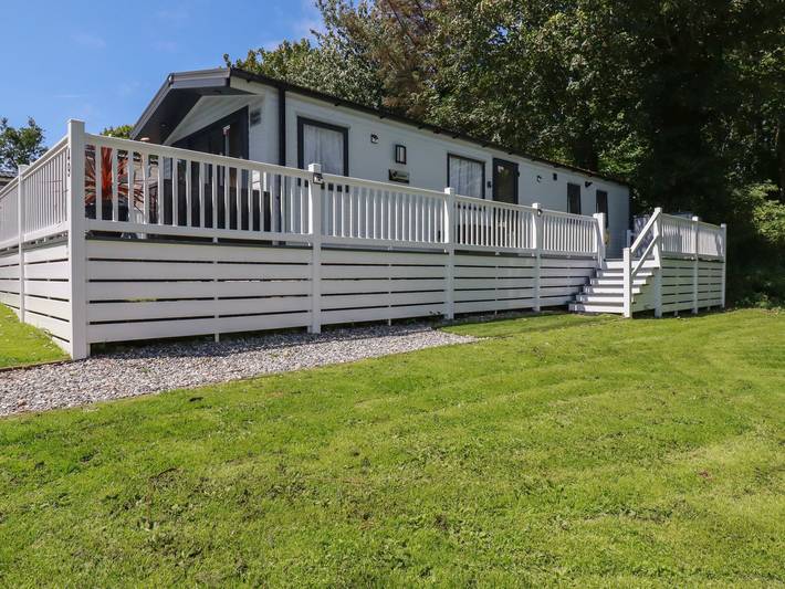 Cottage for 4 people, with pool and garden in Crantock