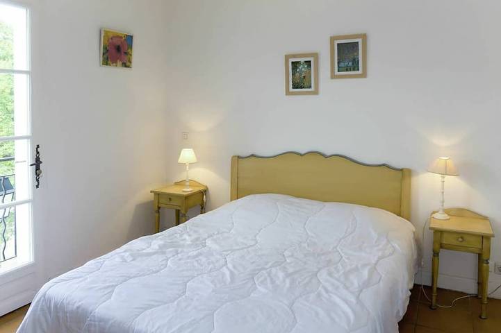 Location de vacances pour 8 personnes, avec terrasse ainsi que balcon/terrasse et piscine dans Domaine de Fayence - 3