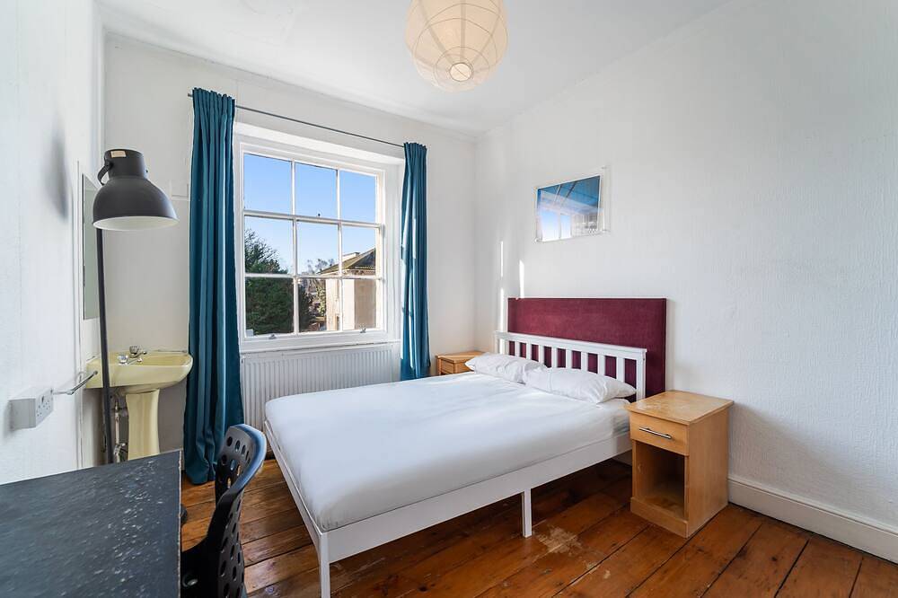 Groß-Doppelzimmer-Gemeinsames Badezimmer in Bristol, Südwestengland