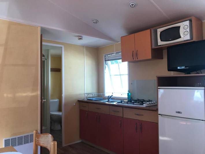 Camping pour 2 personnes, avec piscine et terrasse à Meschers-sur-Gironde - 2