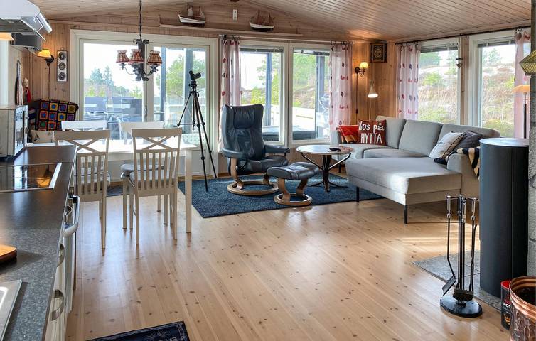 Ferienhaus für 4 Personen mit Terrasse in Agdenes