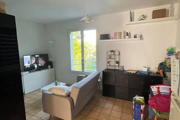 Appartement De Vacances pour 3 Personnes dans Melun, Seine-et-Marne, Photo 3
