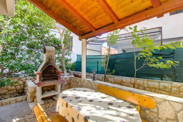Ferienwohnung für 3 Personen, mit Balkon/Terrasse in Mali Lošinj