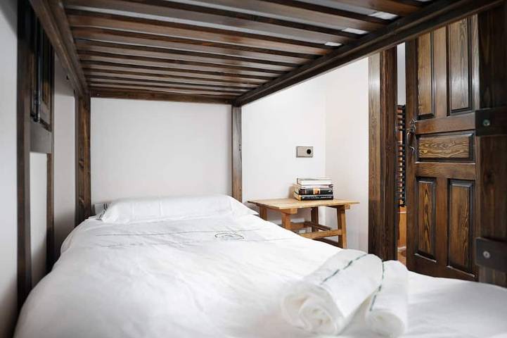 Aquaterra Lodges Luxus in Hoz de Jaca, Aragonesische Pyrenäen