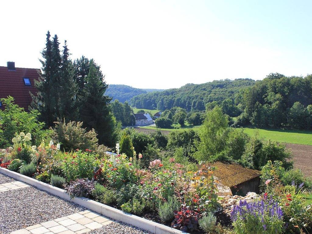 Im Haus Kallenberg in Herbrechtingen, Albsteig (HW 1)