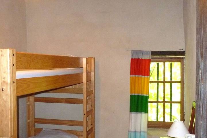 Gîte pour 6 personnes, avec jardin et piscine à Simiane-la-Rotonde - 4