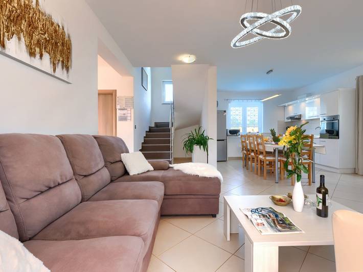 Location de vacances pour 6 personnes, avec jardin à Loborika - 3