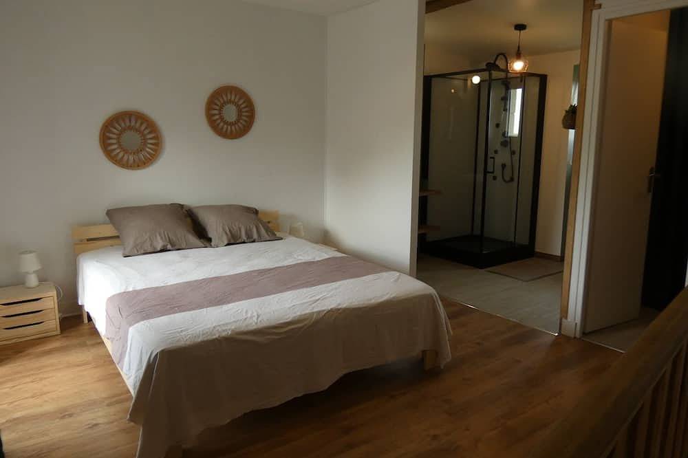 Maison Proche Center Parcs in Saint-Léger-de-Montbrillais, Vallée de la Loire