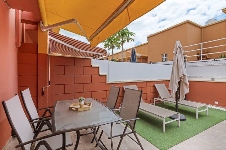 Bungalow für 2 Personen, mit Kinderpool und Balkon sowie Garten auf Gran Canaria - 2