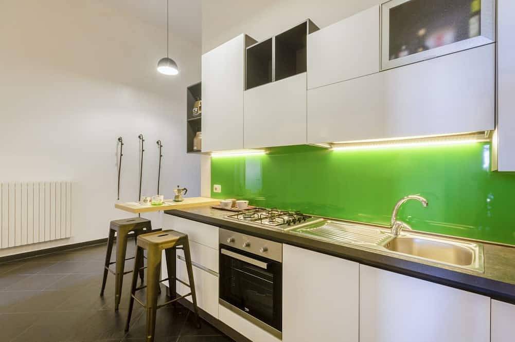 Entire apartment, Guesthost - Lecce Cheerful Apartment in Lecce, Lecce Province