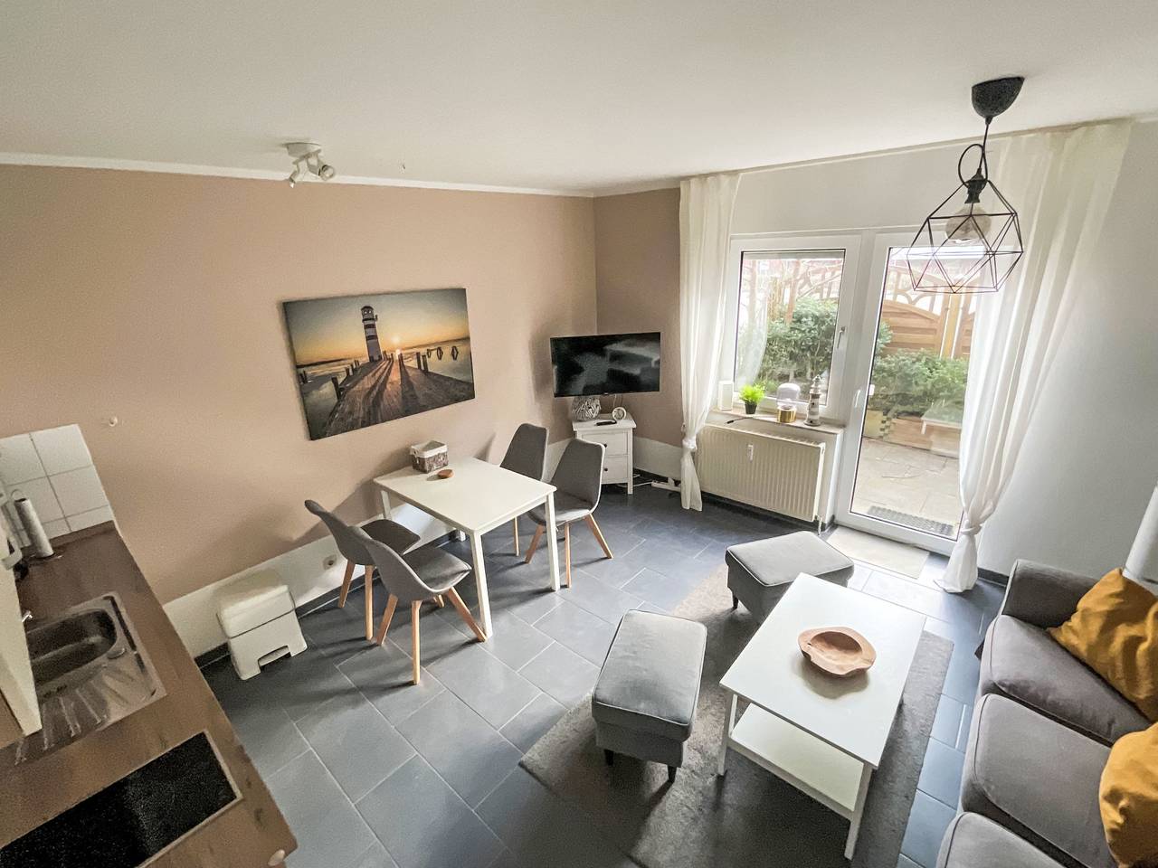 Ganze Wohnung, Wohnung mit eigener Terrasse und Panoramablick in Westeraccumersiel, Dornum