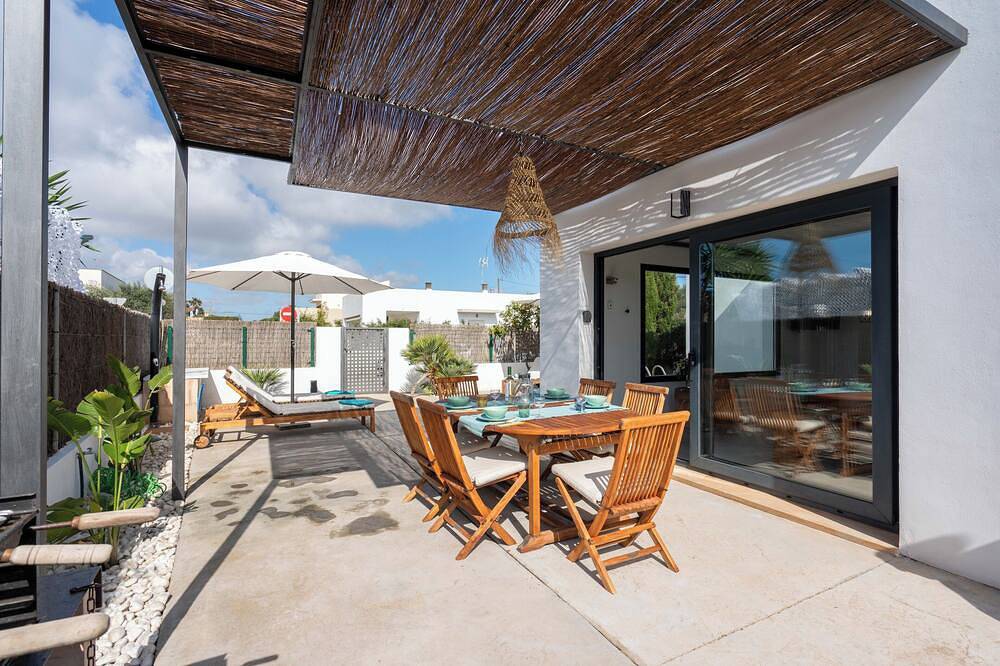 5 Gehminuten vom Cn de Sa Ràpita entfernt, Wlan100Mb, Klimaw/K, Tvsat, Pool, Bbq in Es Trenc, Campos