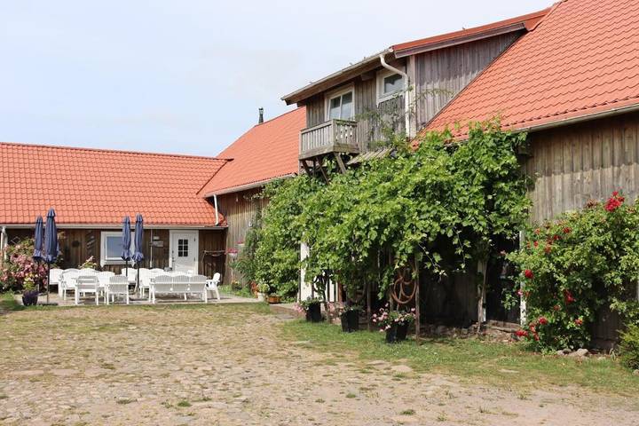 Bed and Breakfast für 2 Personen, mit Garten und Ausblick sowie Pool und Sauna - 1