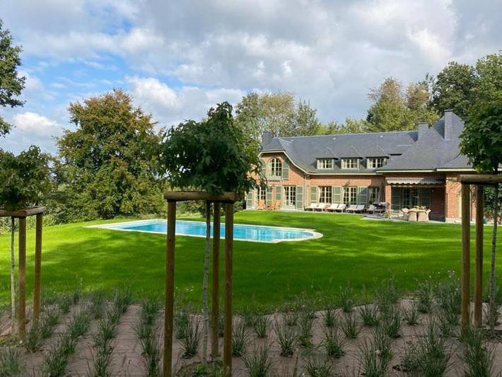 Villa for 15 people, with pool and garden as well as view - 1