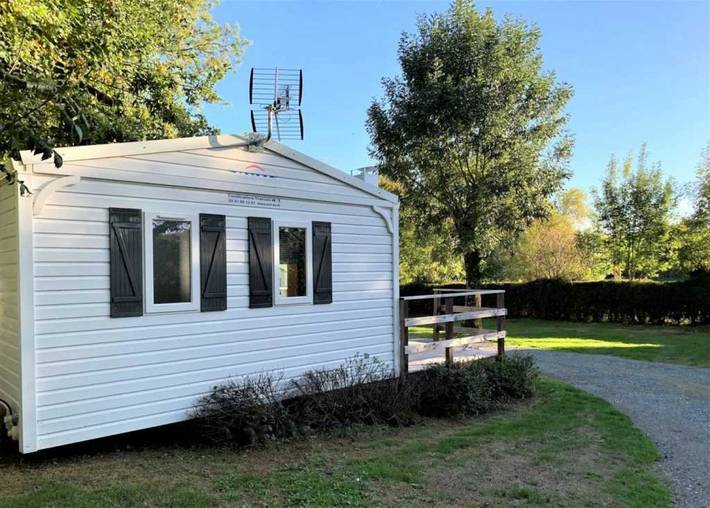 Mobil home pour 2 personnes, avec sauna à Verruyes
