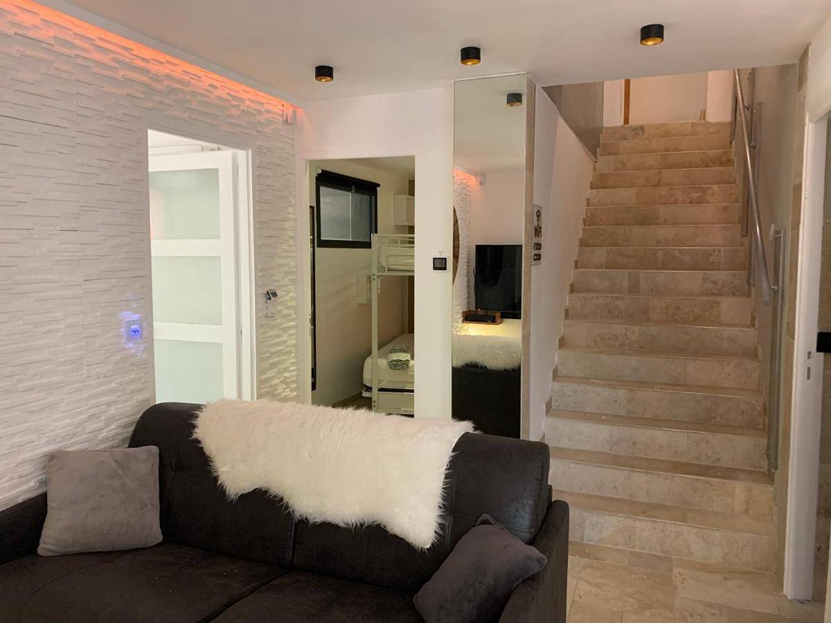 Appartement entier, Apartment with Garden View in Grabels, Côte méditerranéenne (France)