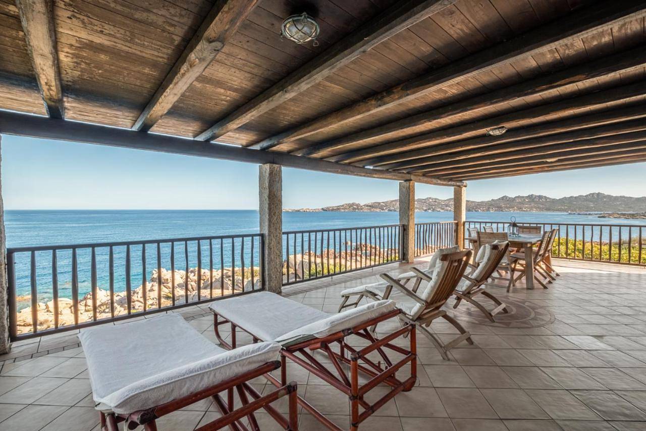 Discesa a mare privata - Villa Deluxe Sul Mare in Villaggio Piras, La Maddalena