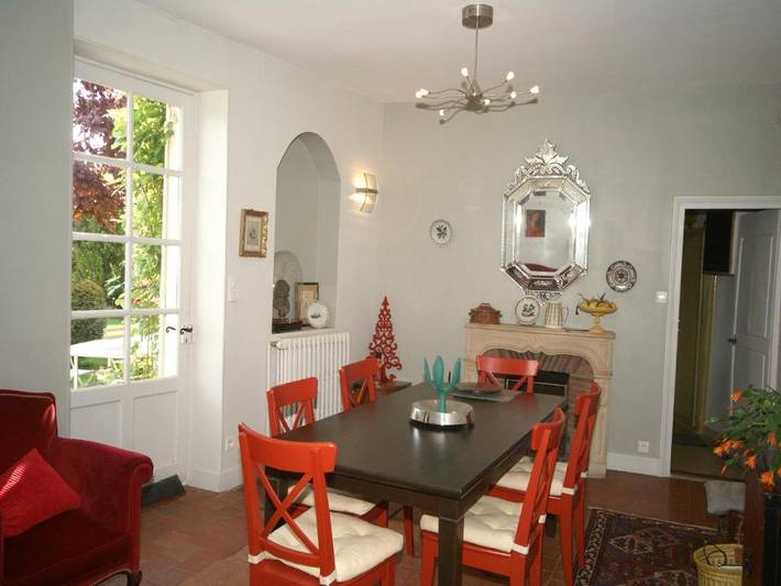 Location de vacances pour 6 personnes, avec terrasse et jardin à Yèvre-la-Ville - 3