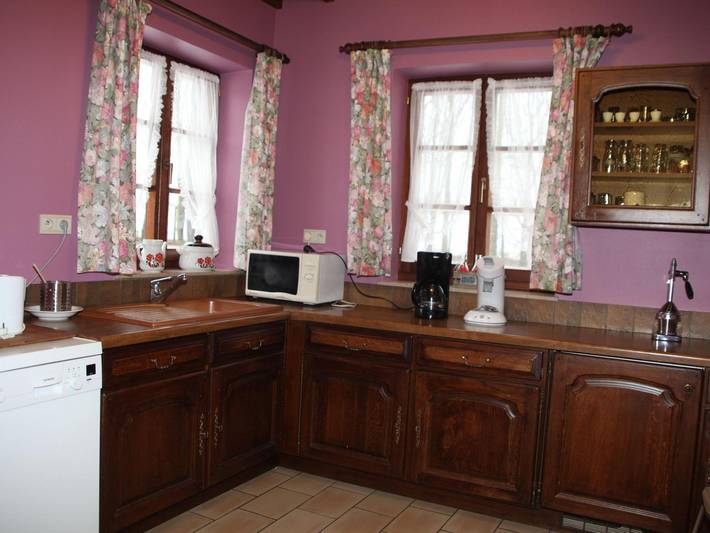House in the countryside on a large estate with private lake in Bouillon, Neufchâteau region