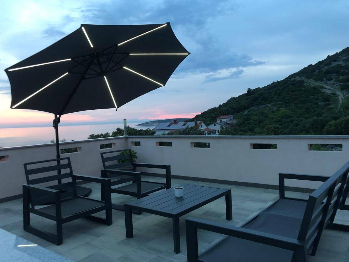 Ganze Wohnung, Apartmani Ivana in Martinscica, Cres