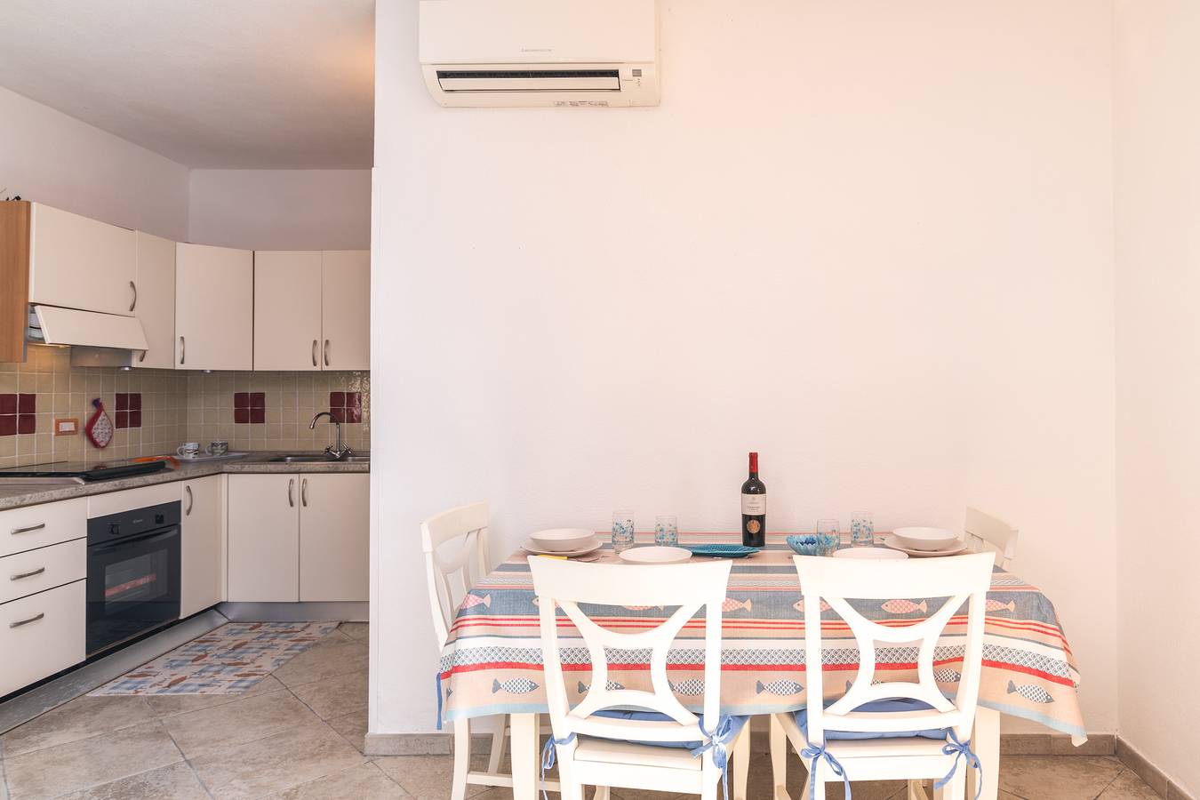 Ganze Wohnung, Quiet Sanibel in Monte Petrosu, San Teodoro