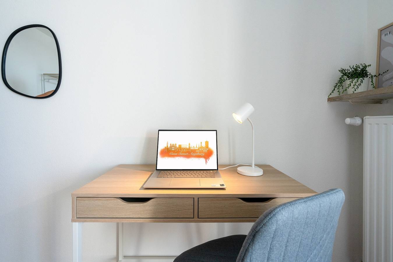 Apartamento entero, Apartamento 'Fewo Sonnenaufgang, Ausblick' con terraza compartida, balcón y Wi-Fi in Augsburgo, Suabia (Baviera)