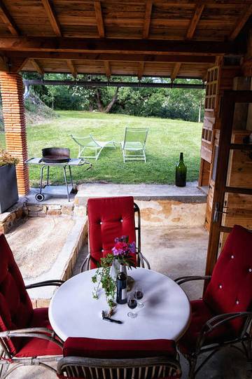 Gîte pour 2 personnes, avec jardin et piscine dans le Tarn