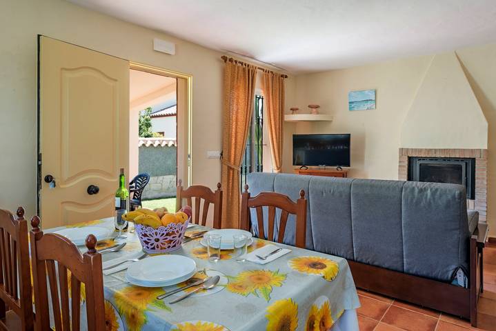 Casa rural con piscina para 4 personas, con jardín en Provincia de Cádiz - 4