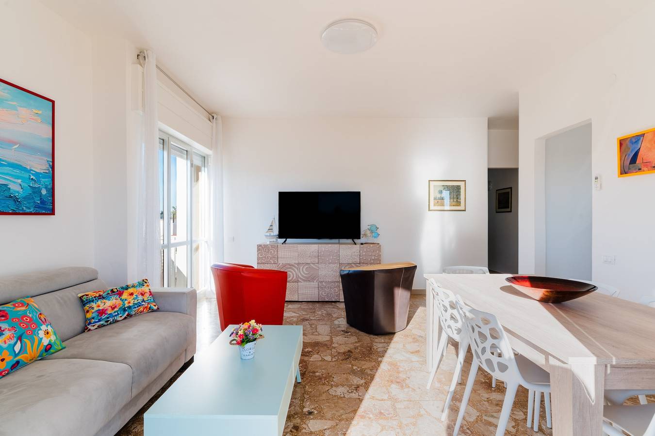 Ferienhaus 'Blu' mit privater Terrasse, Wlan und Klimaanlage in Scala di Furno, Porto Cesareo