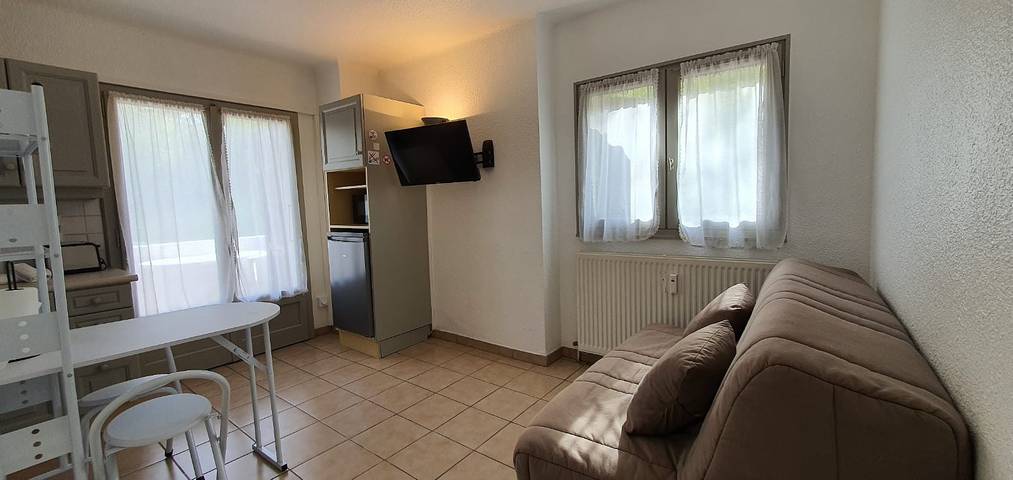 Location de vacances pour 3 personnes, avec Balcon à Doussard