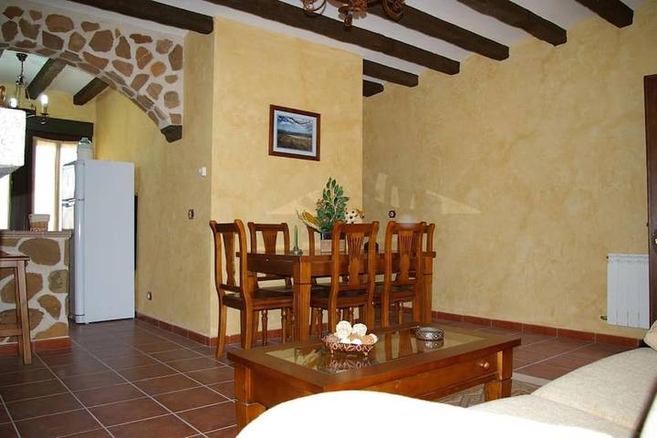 Casa de vacaciones para 4 personas, con balcón y vistas en Montes de Toledo - 2