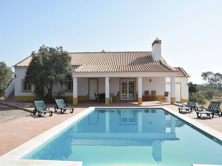 Villa para 6 pessoas, com Jardim e Piscina em Arraiolos