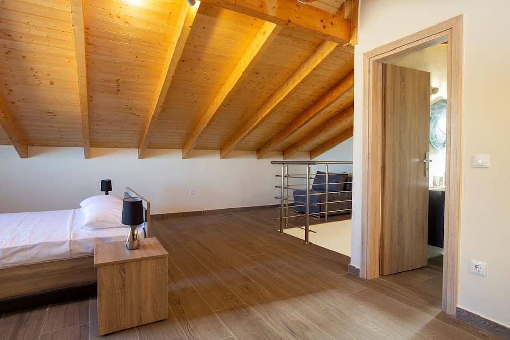 Three Bedroom Villa- Kathisma Sunset Villas in Kalamitsi, Grecia