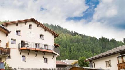 Ferienhaus für 20 Personen in Vaz/Obervaz, Plessur Alpen, Bild 1