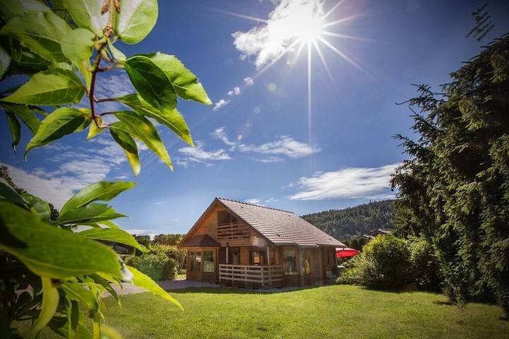 Chalet pour 7 personnes, avec Terrasse et Jardin