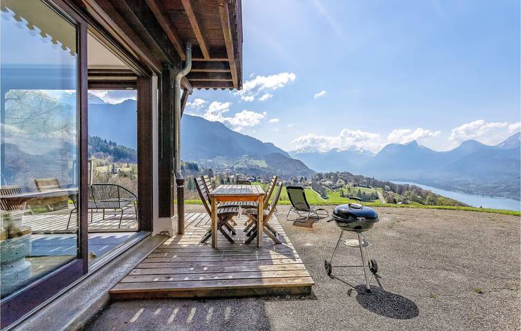 Chalet pour 2 personnes, avec terrasse et vue sur le lac sur le Lac d'Annecy - 4
