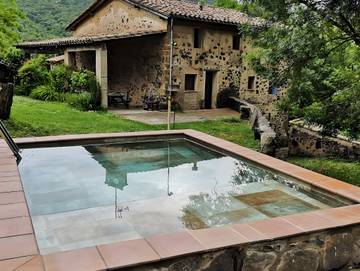 Casa De Vacaciones para 7 Personas en San Juan les Fonts, Pirineos, Foto 2