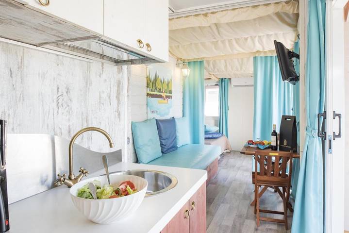 Bungalow per 6 persone, con Idromassaggio e Terrazza nonché Piscina per bambini e Piscina a Bardolino