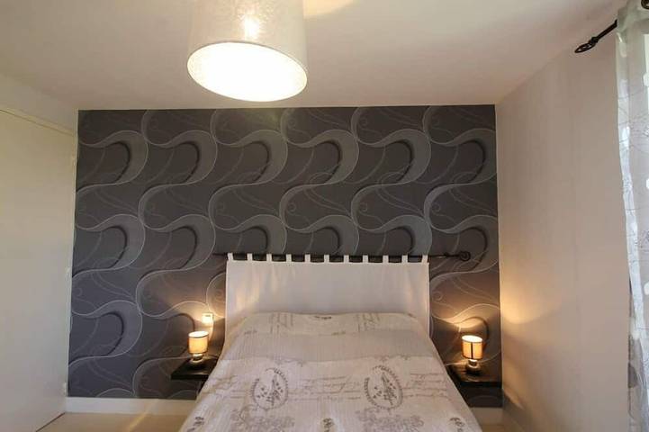 Location de vacances pour 6 personnes, avec jardin à Rimons - 4