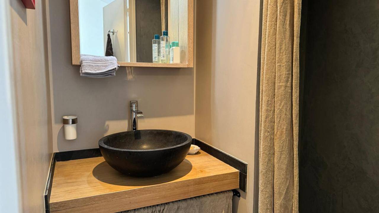 Double Room with Terrace in Vaison-la-Romaine, Parc naturel régional du Mont-Ventoux