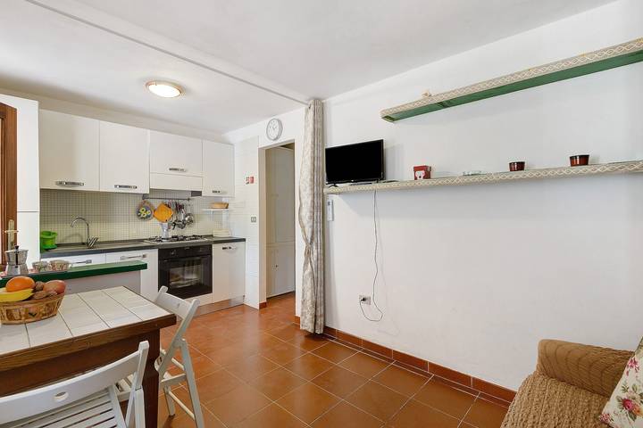Apartamento entero, Apartamento 'Bilocale Il Nido' con vistas al mar in Innamorata, Capoliveri