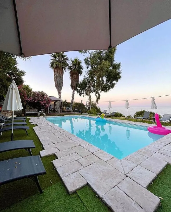 Appartement de vacances pour 2 personnes, avec jardin ainsi que piscine et vue - 1