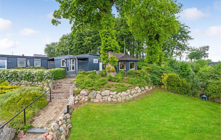 Ferienhaus für 4 Personen, mit Terrasse und Garten - 1