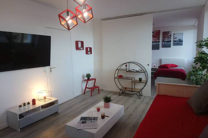 Ganze Wohnung, Apartment-Eigenes Badezimmer-Hafenblick in Brest, Brest und Umgebung