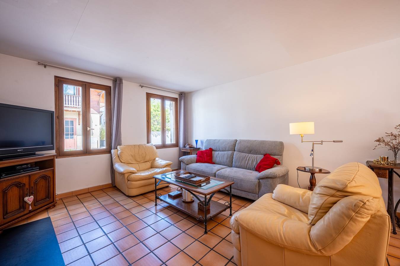 Maison 'Marie Andre' avec terrasse privée et Wi-Fi in Albens, Région de Chambéry