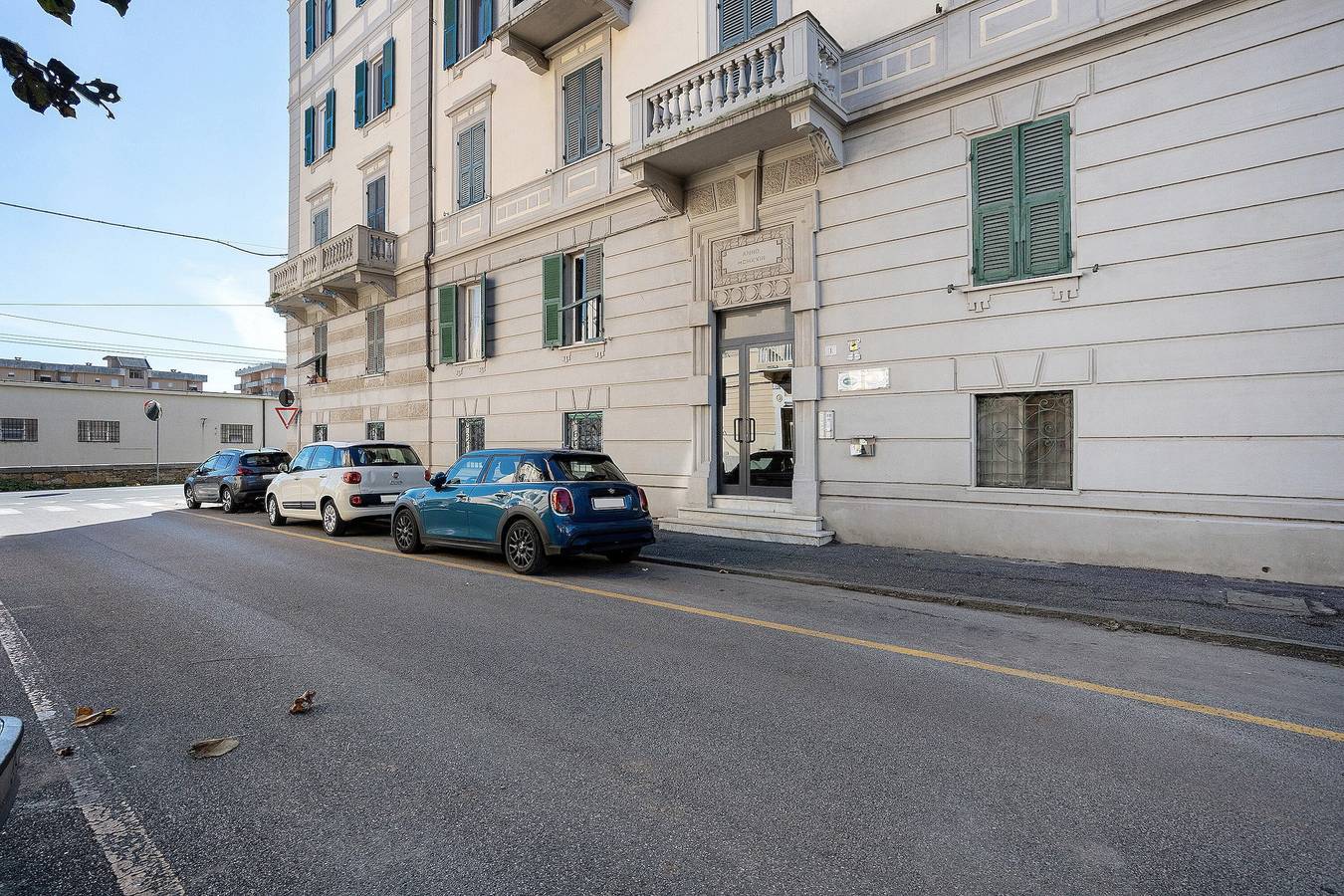 Chambre climatisée avec salle de bain privée, petit-déjeuner inclus et parking. Idéal pour les Cinque Terre ! in La Spezia (Ville), La Spezia